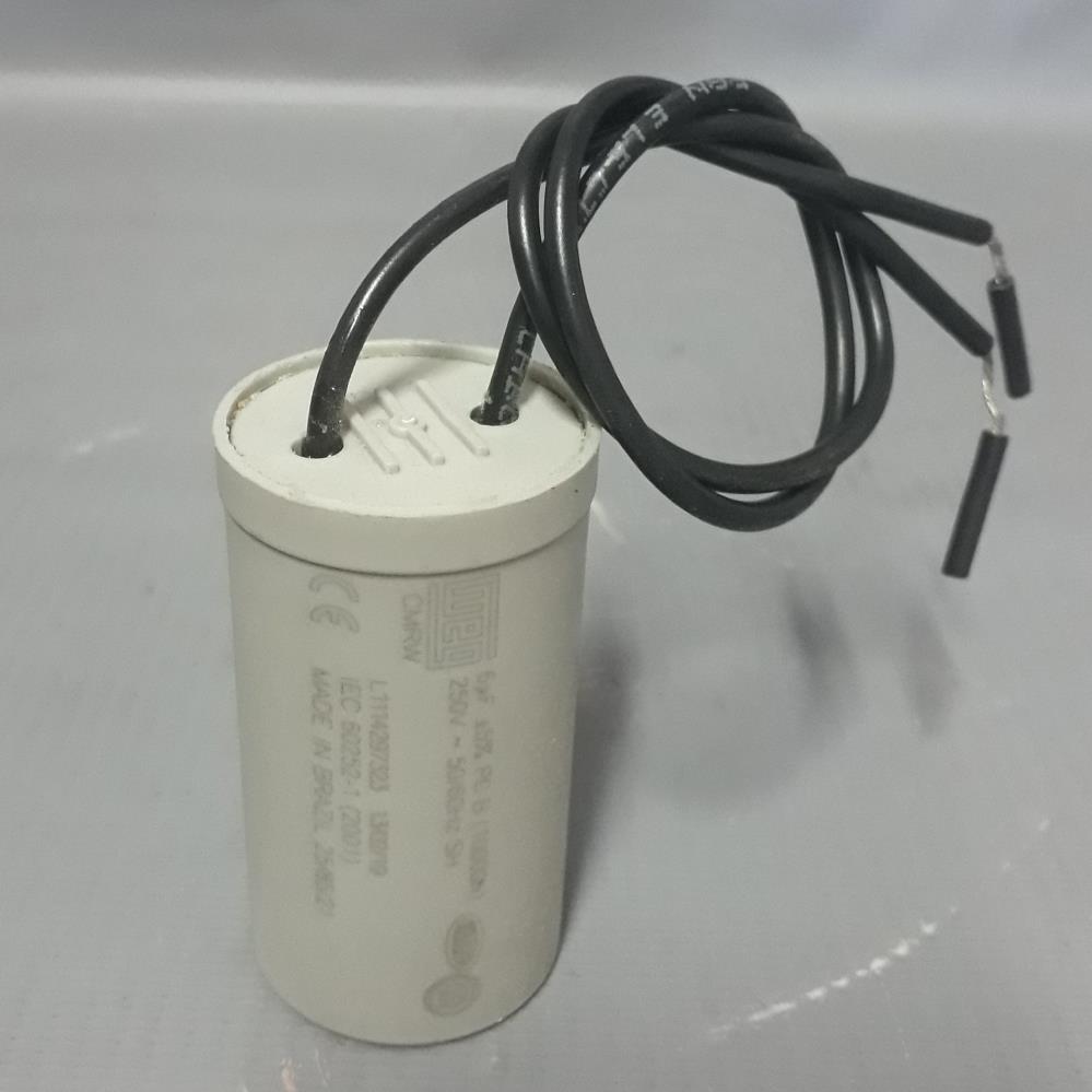 CAPACITOR FIXO C DIEL. CMRW 6UF 250V50/60HZ FIO 200MM C 10410091