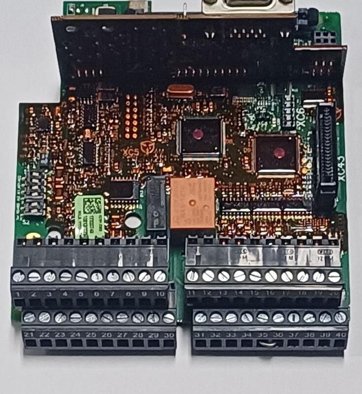 CARTAO CONTROLE CC701.CDE2 CIRC IMPRES MON P/INVERS FREQ C/12030748