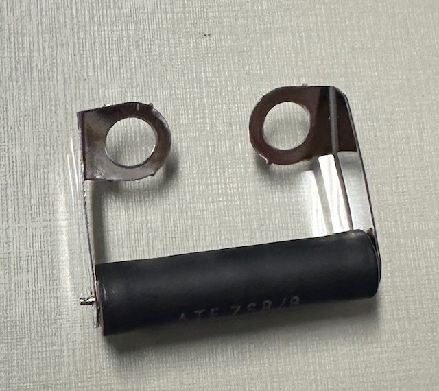 RESISTOR P/ELET.CERAM THT 22 KOHMS5%13W C 12969237